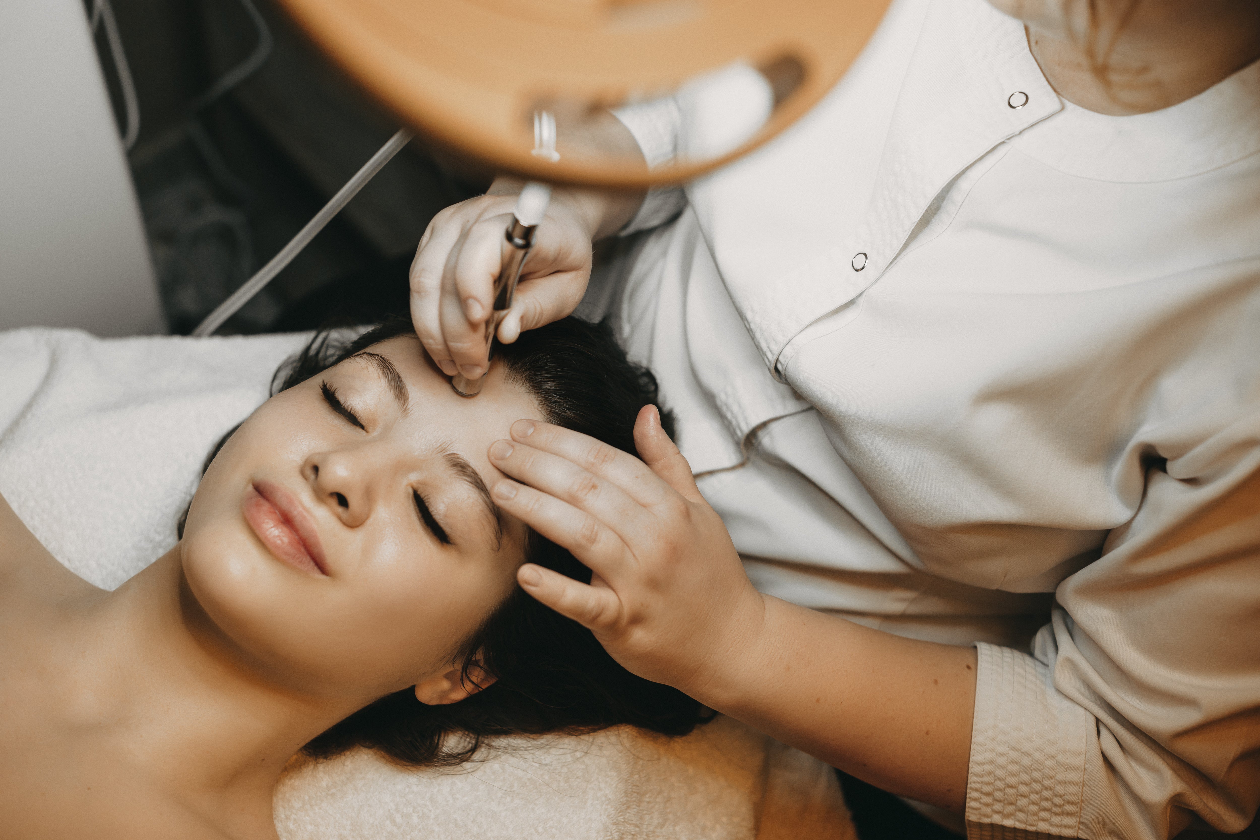 The Ultimate Guide to Microneedling