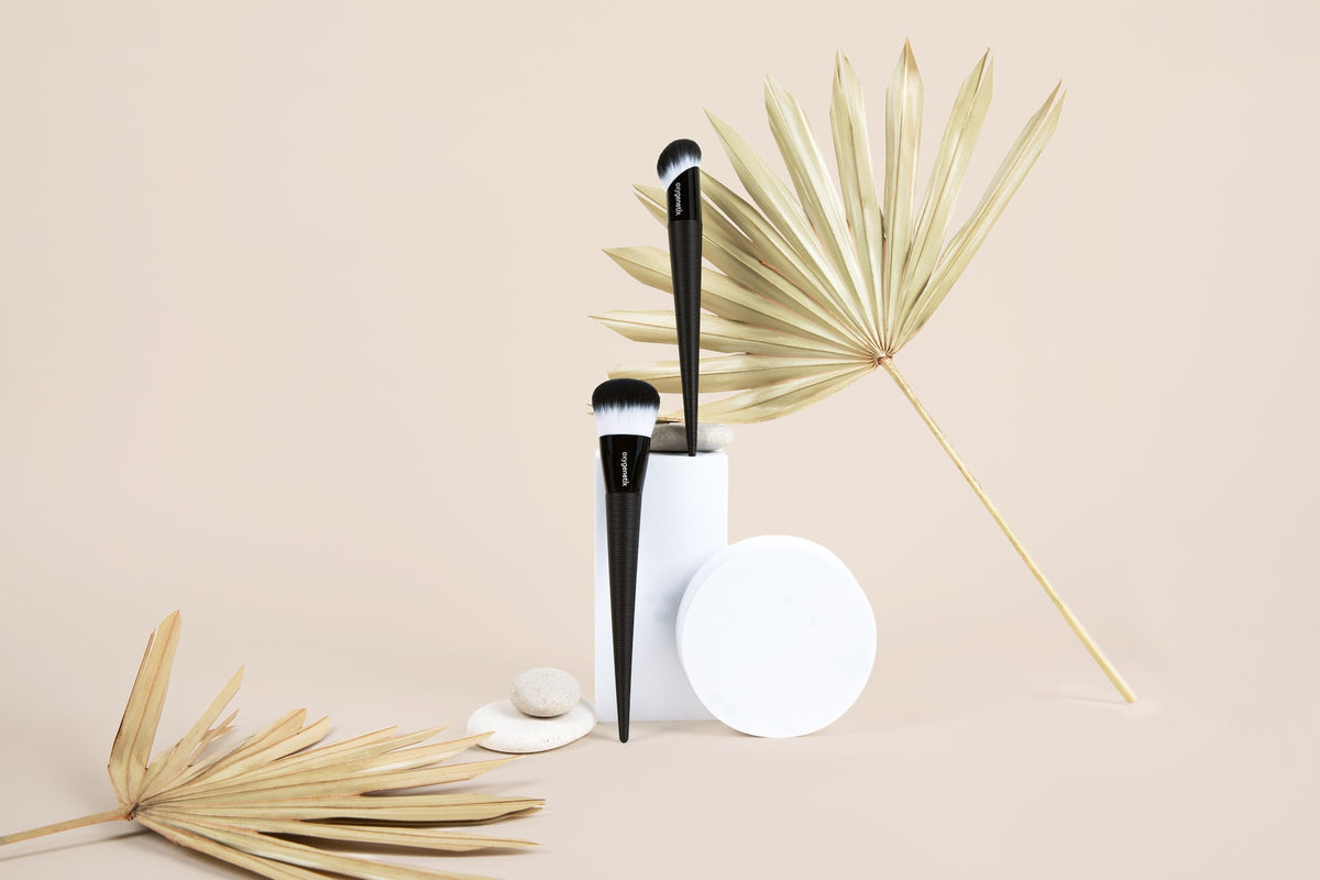 How to Use Oxygenetix NEW Makeup Brushes to Get a Silky Smooth Base